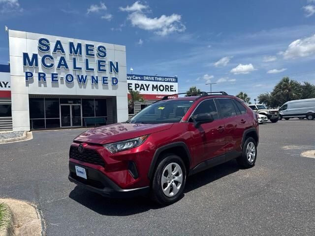2020 Toyota RAV4 LE