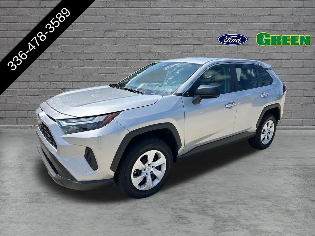 2025 Toyota RAV4 LE — photo 1 of 37