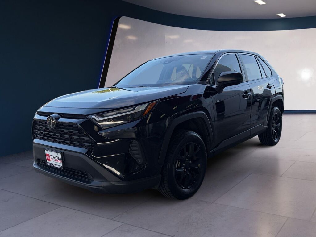 2024 Toyota RAV4 LE — photo 1 of 13