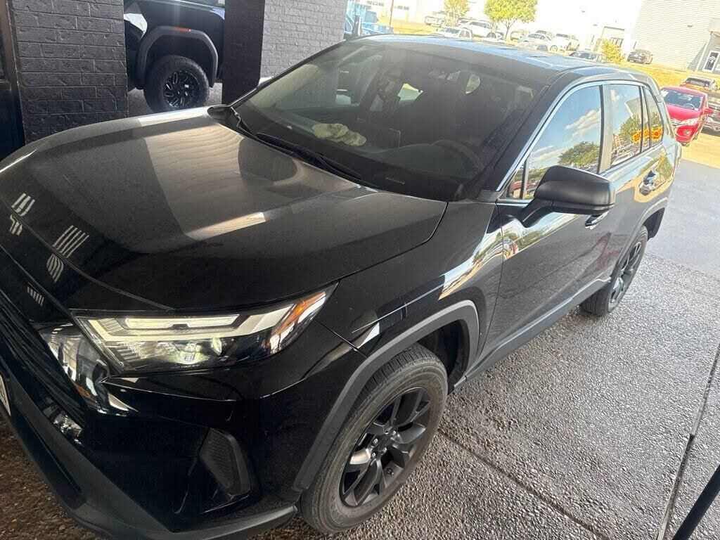 2024 Toyota RAV4 LE — photo 1 of 1
