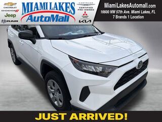 2020 Toyota RAV4 LE