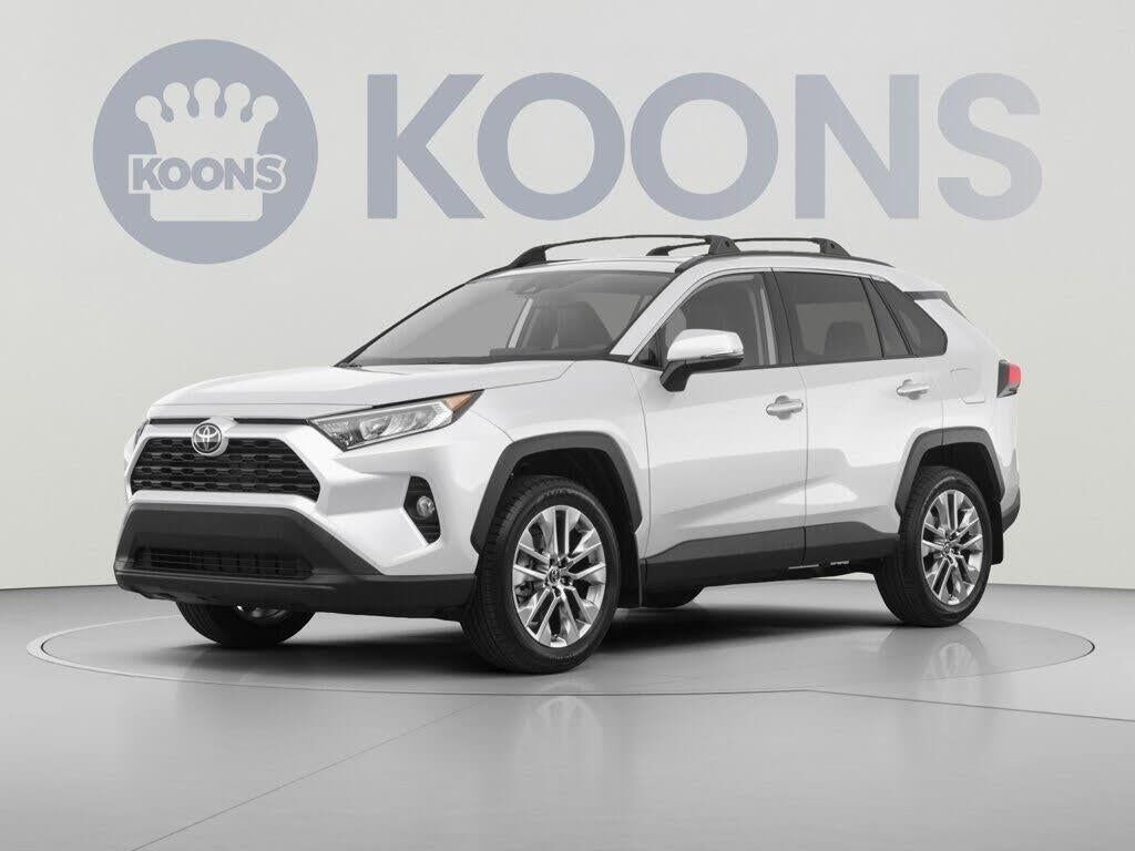 2021 Toyota RAV4 LE — photo 1 of 1