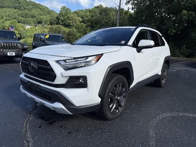2024 Toyota RAV4 Adventure