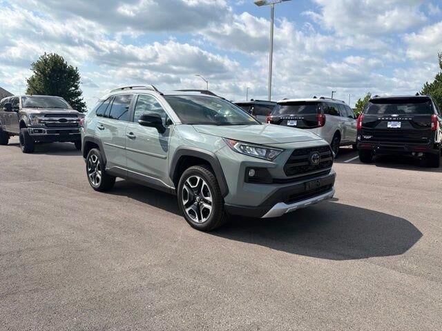 2019 Toyota RAV4 Adventure — photo 1 of 12
