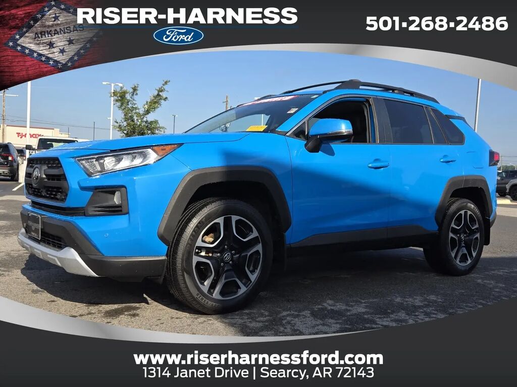 2019 Toyota RAV4 Adventure — photo 1 of 13