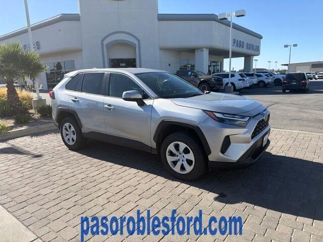 2024 Toyota RAV4 LE — photo 1 of 18