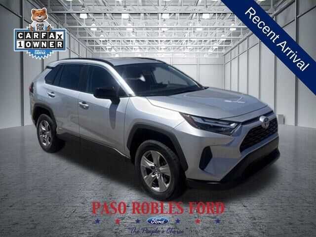 2024 Toyota RAV4 Hybrid LE — photo 1 of 11