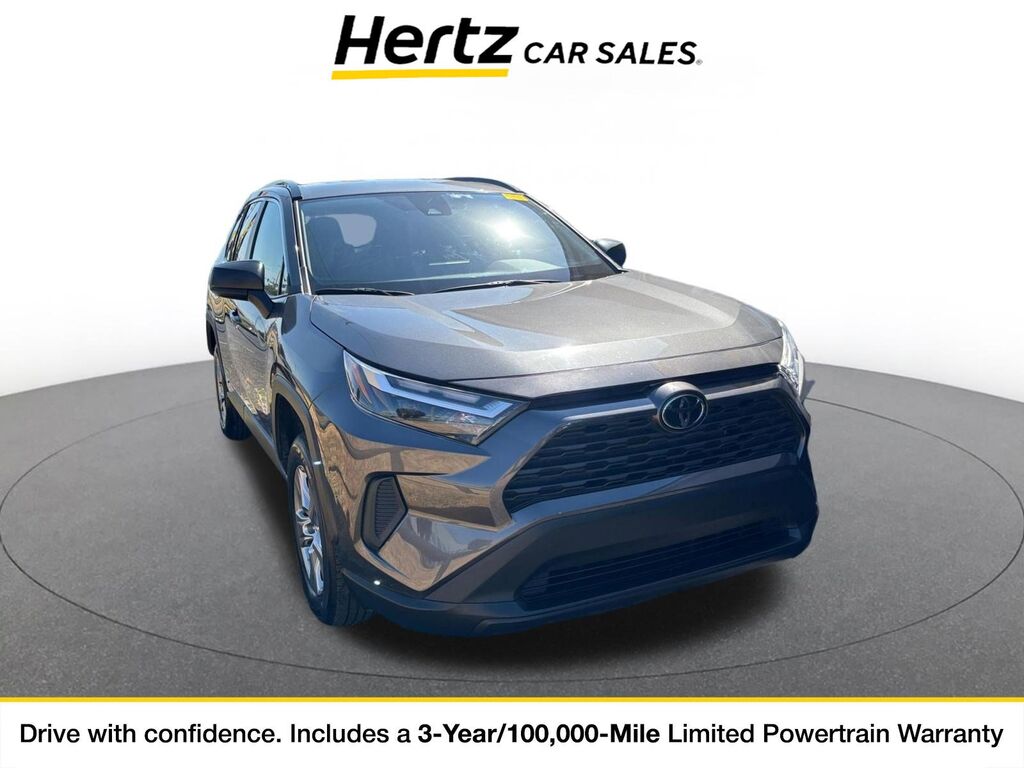 2024 Toyota RAV4 Hybrid LE — photo 1 of 11