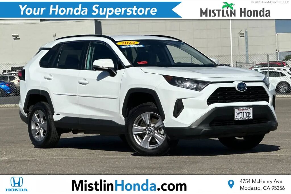 2022 Toyota RAV4 Hybrid LE — photo 1 of 13