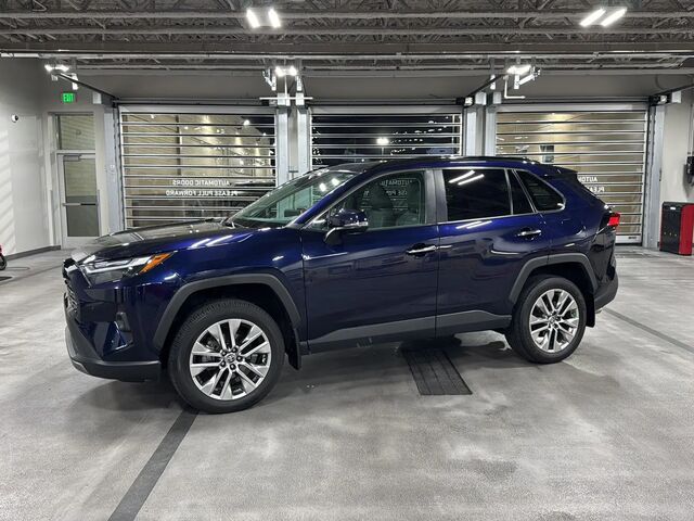 2023 Toyota RAV4 Limited