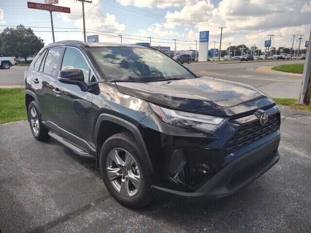 2024 Toyota RAV4 XLE — photo 1 of 13