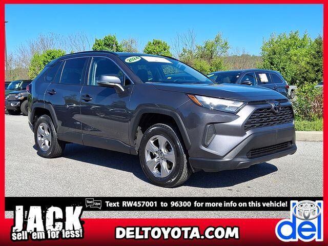 2024 Toyota RAV4 XLE — photo 1 of 13