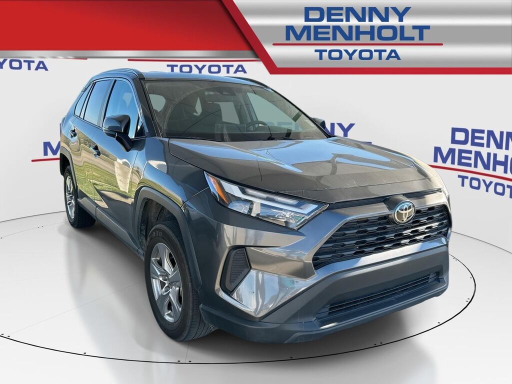 2025 Toyota RAV4 XLE — photo 1 of 1