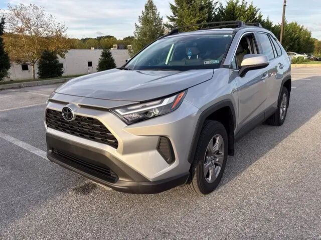 2024 Toyota RAV4 XLE — photo 1 of 5