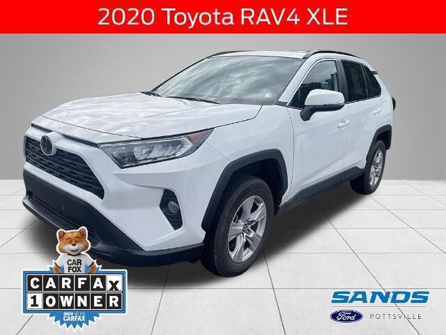 2020 Toyota RAV4 XLE