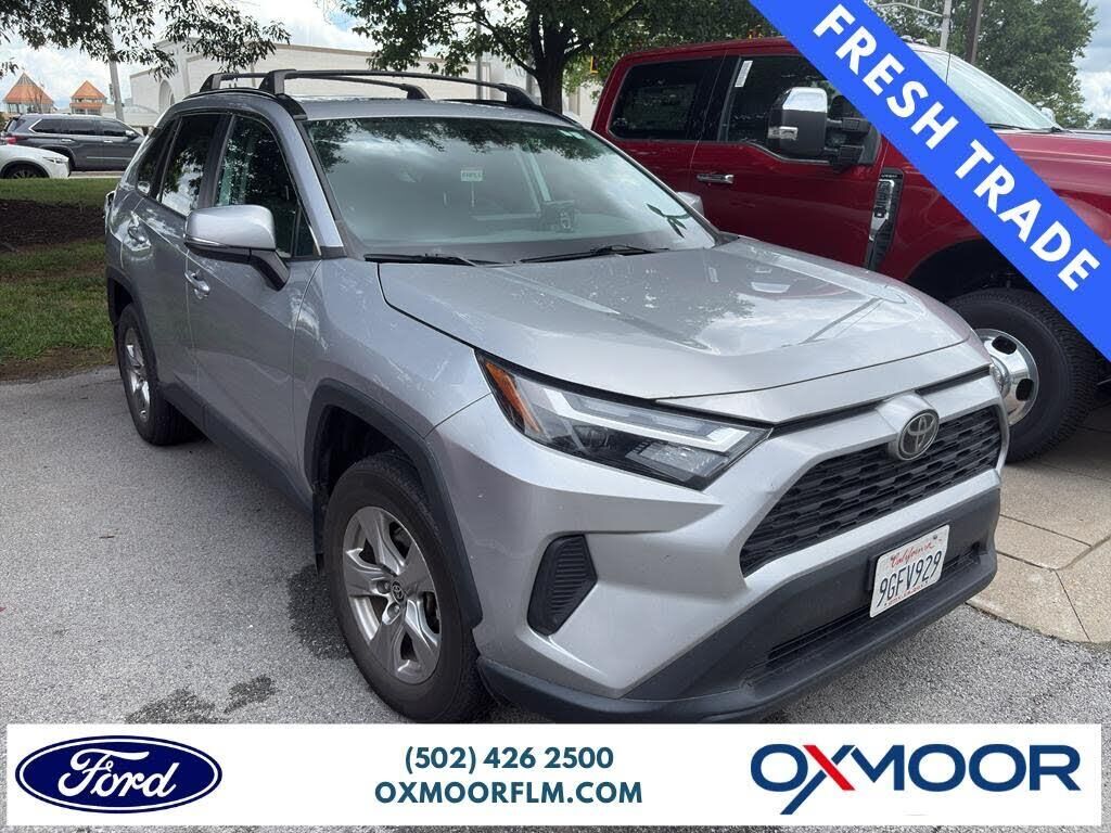 2023 Toyota RAV4 XLE — photo 1 of 2