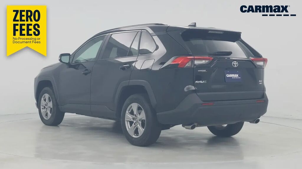 2025 Toyota RAV4 XLE — photo 1 of 13