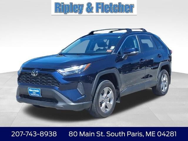 2022 Toyota RAV4 XLE — photo 1 of 26