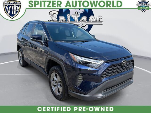 2024 Toyota RAV4 XLE — photo 1 of 13