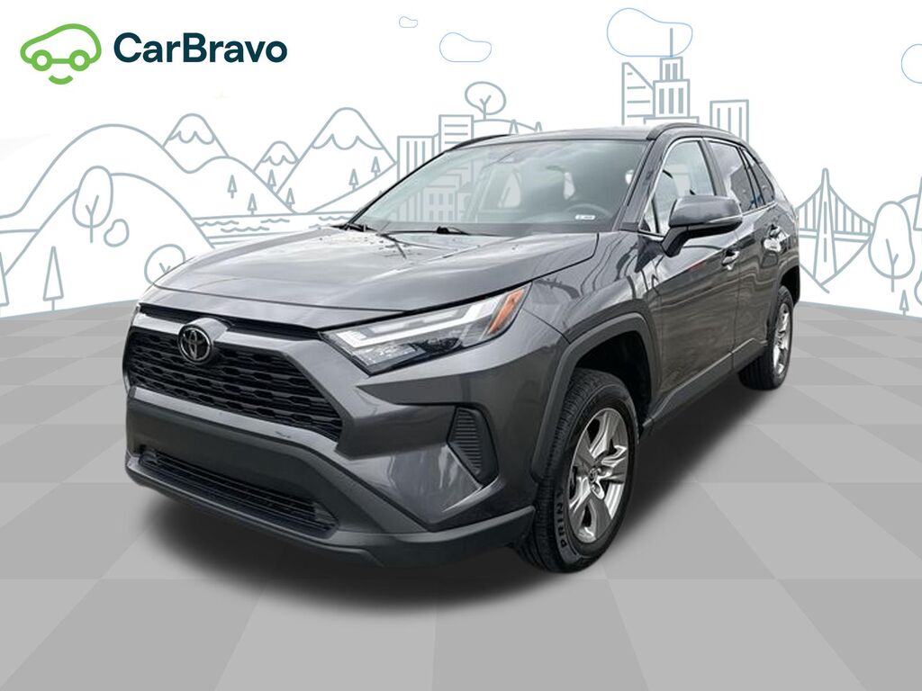 2024 Toyota RAV4 XLE — photo 1 of 6