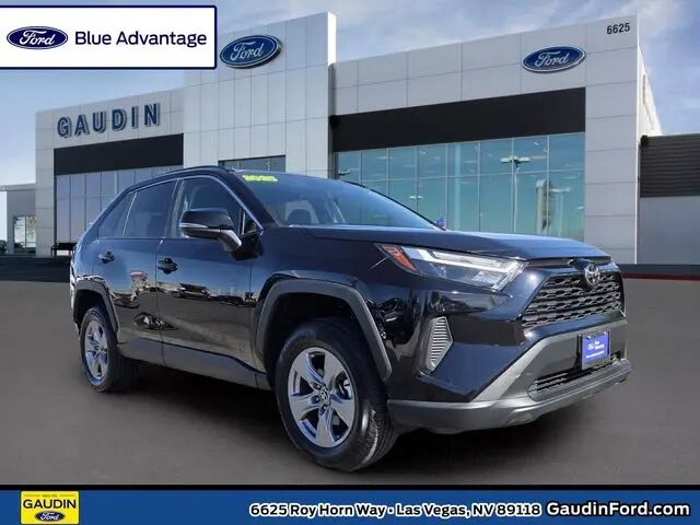 2025 Toyota RAV4 XLE — photo 1 of 37