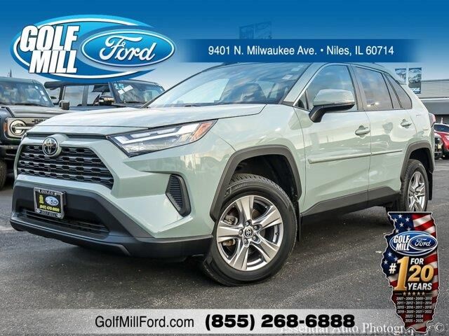 2022 Toyota RAV4 XLE