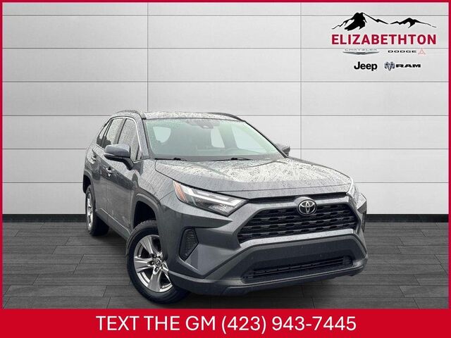 2025 Toyota RAV4 XLE