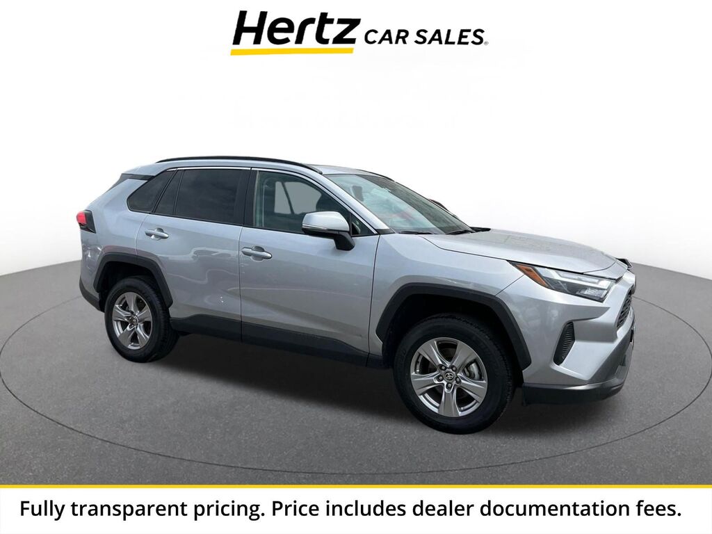2025 Toyota RAV4 XLE — photo 1 of 13
