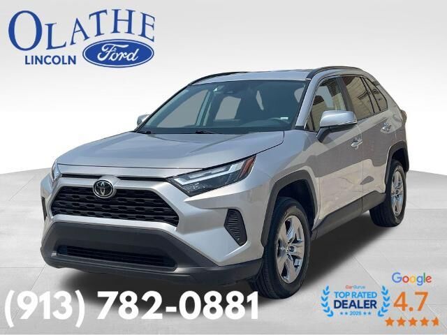2025 Toyota RAV4 XLE — photo 1 of 36