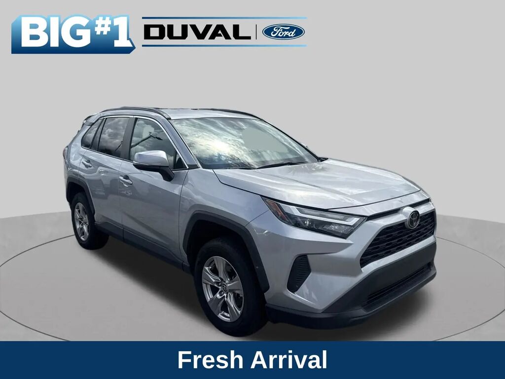 2024 Toyota RAV4 XLE — photo 1 of 37