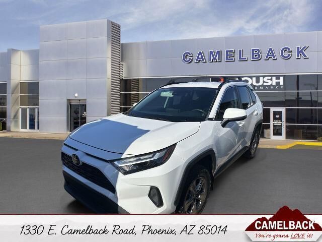 2023 Toyota RAV4 XLE — photo 1 of 39