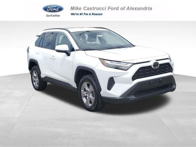 2025 Toyota RAV4 XLE — photo 1 of 26