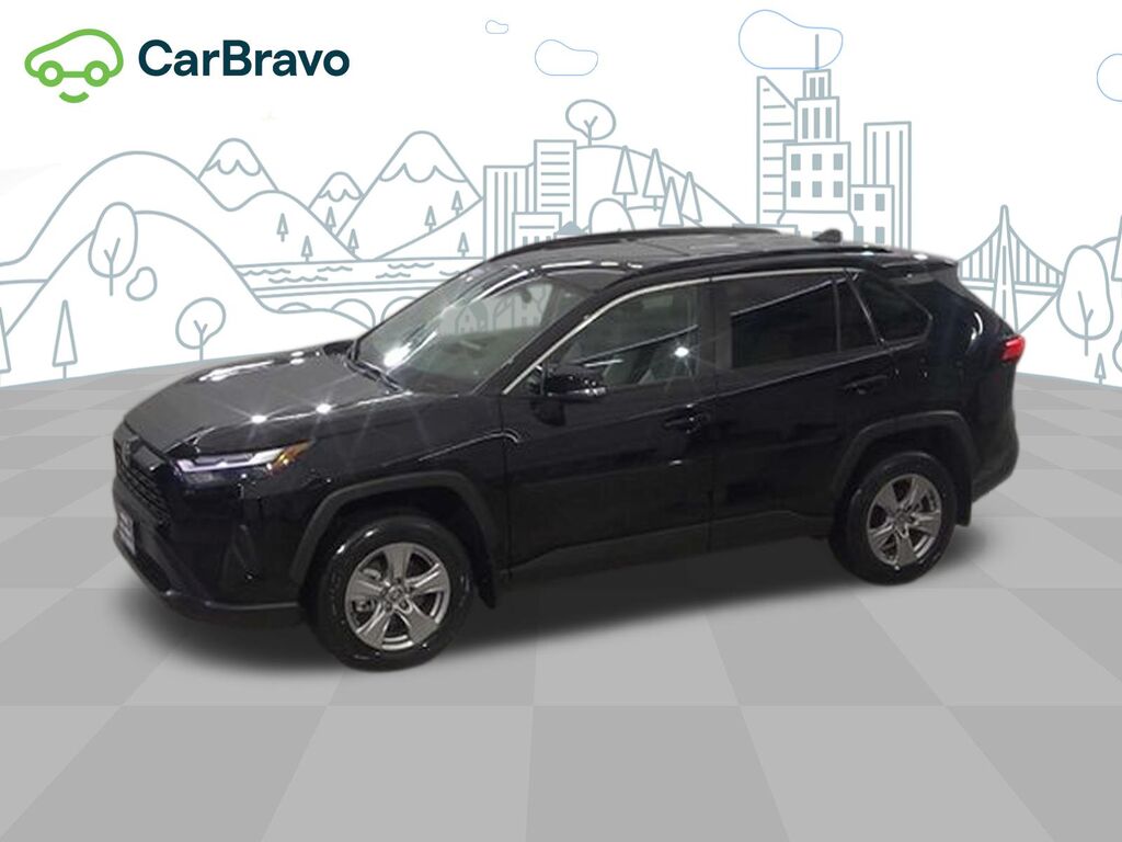 2025 Toyota RAV4 XLE — photo 1 of 6