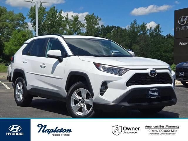 2019 Toyota RAV4 XLE — photo 1 of 26