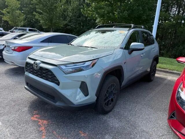 2023 Toyota RAV4 XLE — photo 1 of 49