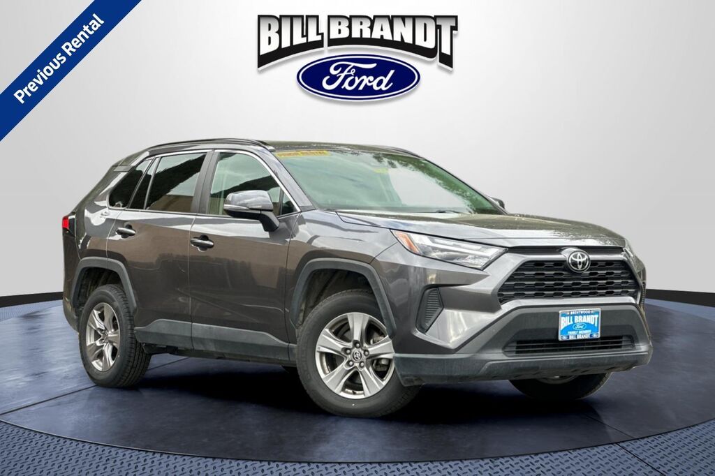 2024 Toyota RAV4 XLE — photo 1 of 26