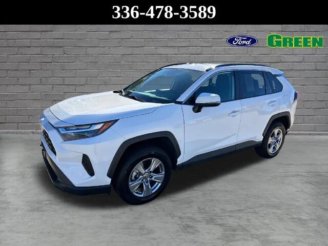 2024 Toyota RAV4 XLE