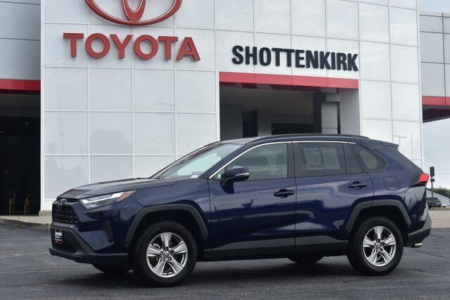 2025 Toyota RAV4 XLE — photo 1 of 13