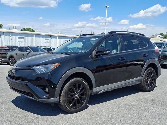 2018 Toyota RAV4 Adventure — photo 1 of 13