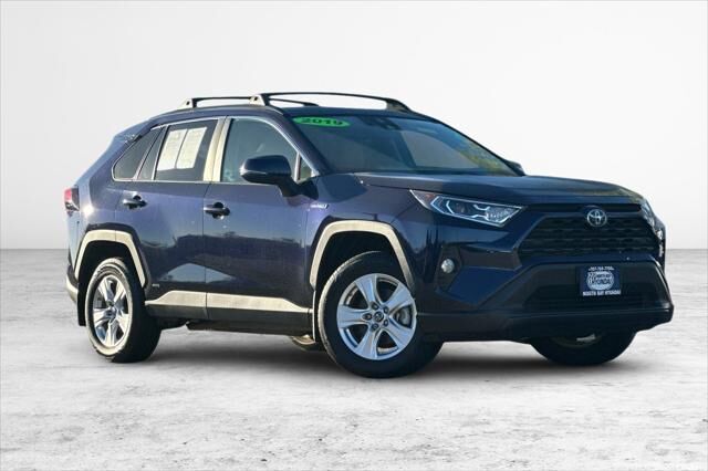 2019 Toyota RAV4 Hybrid XLE