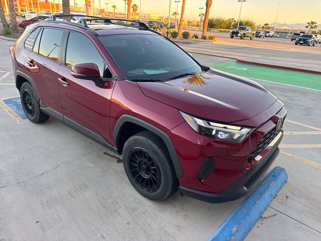 2024 Toyota RAV4 XLE — photo 1 of 13