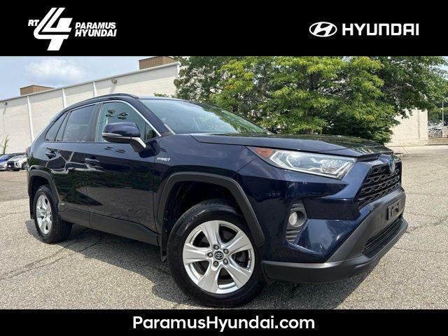 2019 Toyota RAV4 Hybrid XLE