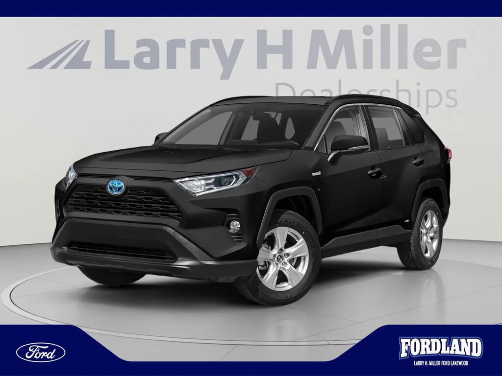 2019 Toyota RAV4 Hybrid XLE — photo 1 of 23
