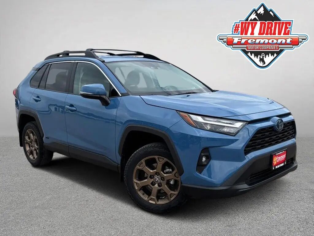 2023 Toyota RAV4 Hybrid Woodland Edition — photo 1 of 13