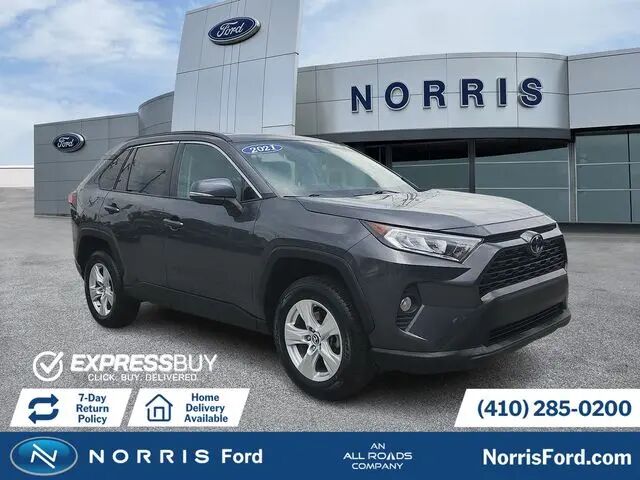 2021 Toyota RAV4 XLE — photo 1 of 13