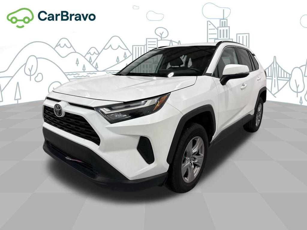 2023 Toyota RAV4 XLE — photo 1 of 6