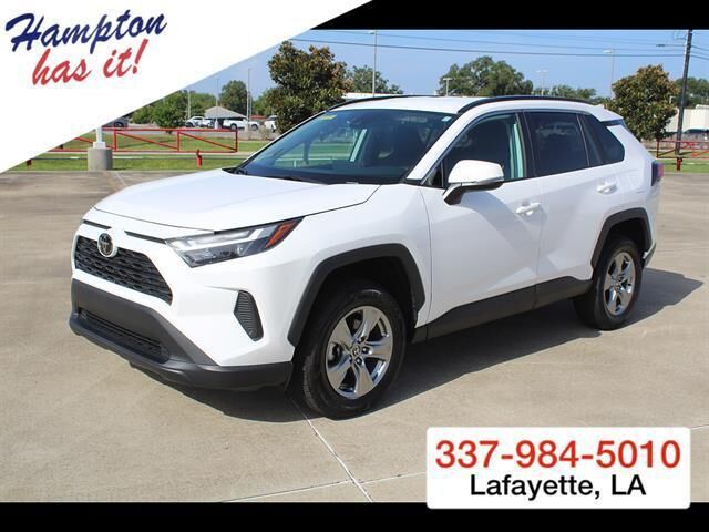 2024 Toyota RAV4 XLE — photo 1 of 13