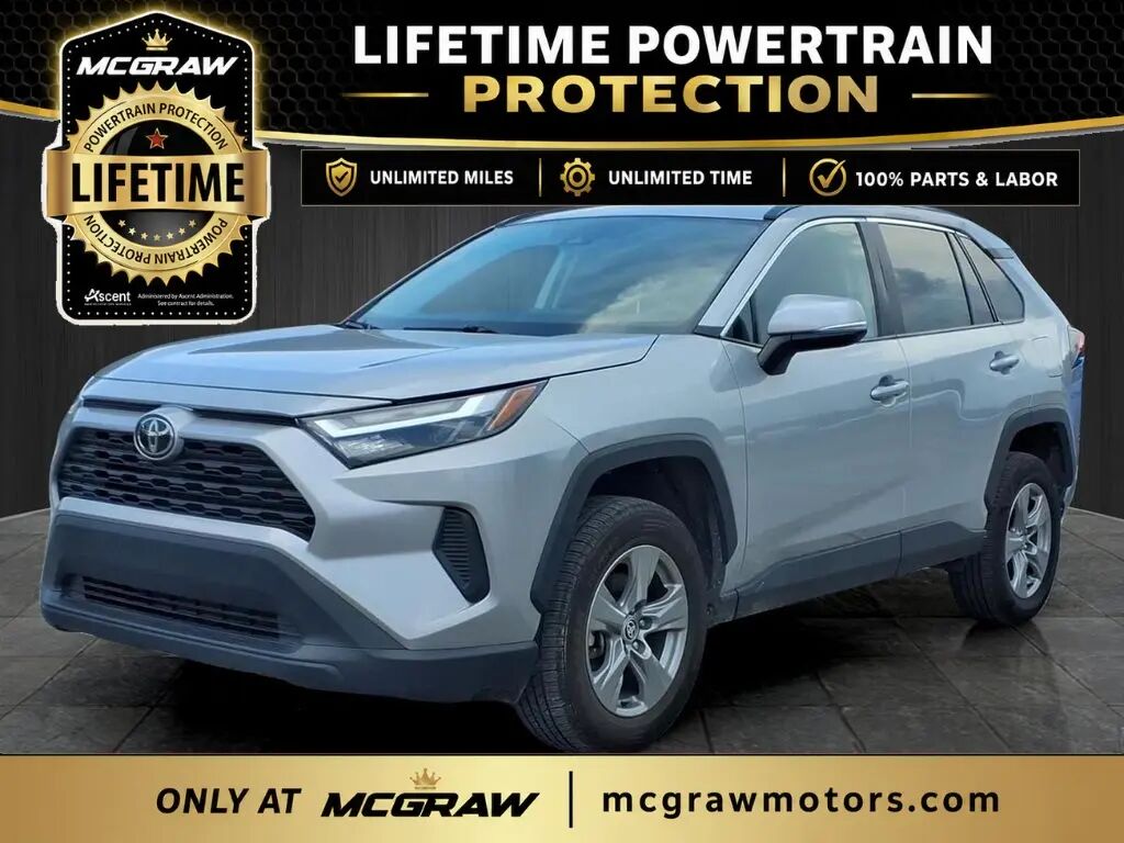 2024 Toyota RAV4 XLE — photo 1 of 13