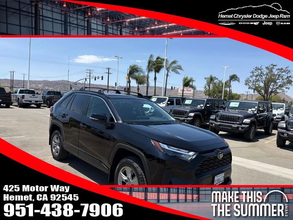 2025 Toyota RAV4 XLE — photo 1 of 26