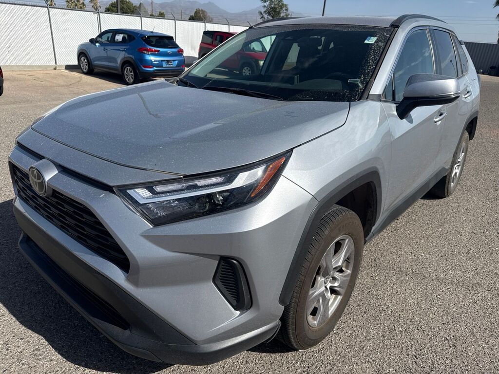 2025 Toyota RAV4 XLE — photo 1 of 13